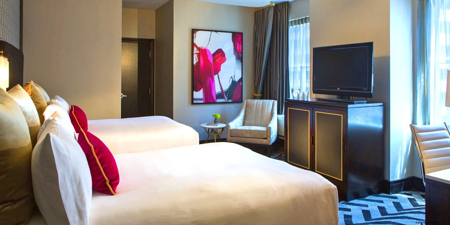 Top Hotel Deals for March Madness Sweet 16: Louisville, Anaheim, Philadelphia & Chicago